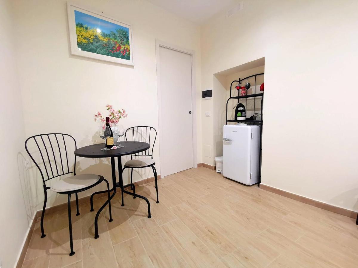 Dal Pupo 2 Apartment Bari Exterior photo